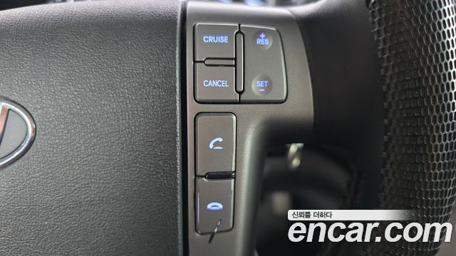 Hyundai Starex 2018 — photo 18