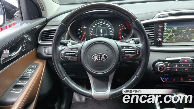 Kia Sorento 2016 — photo 13