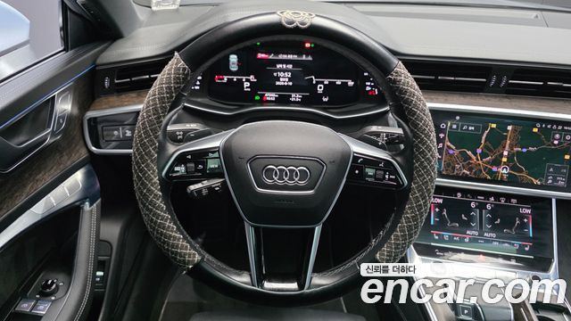 Audi A7 2021 — photo 19