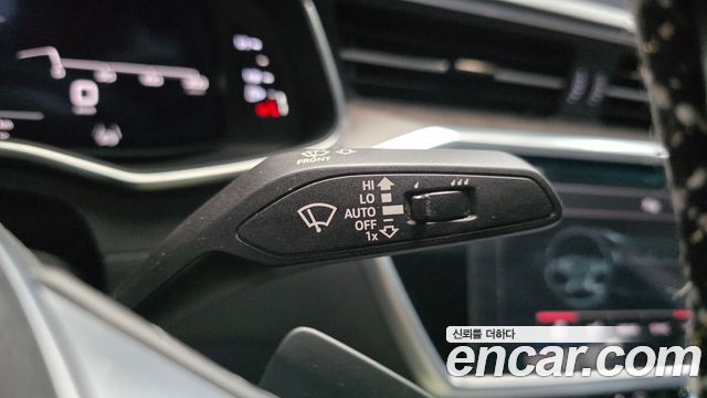 Audi A7 2021 — photo 27