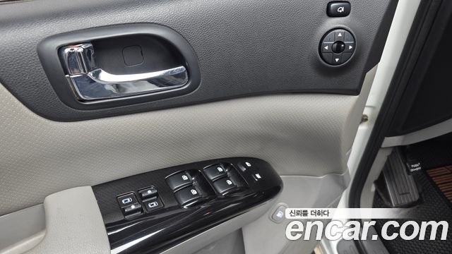 Kia Canival 2014 — photo 12