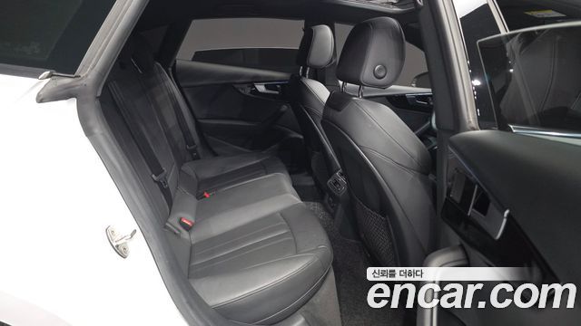 Audi A5 2021 — photo 18