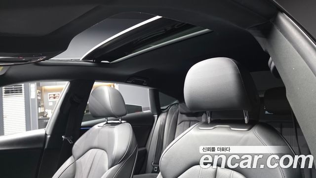 Audi A5 2021 — photo 23