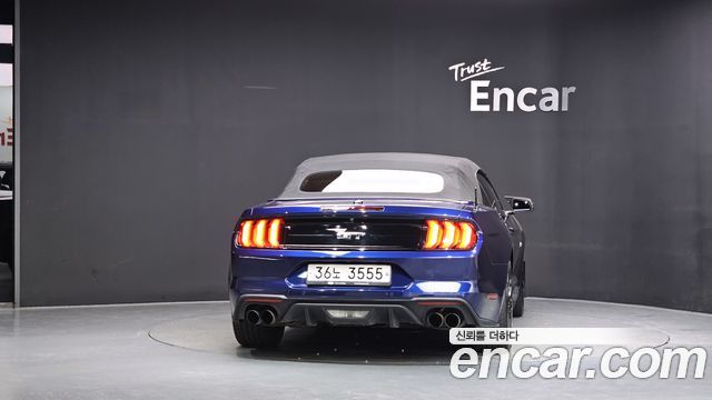 Ford Mustang 2019 — photo 4