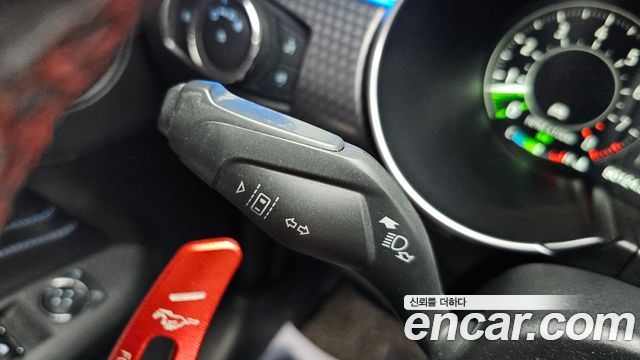 Ford Mustang 2019 — photo 23