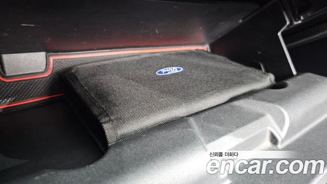 Ford Mustang 2019 — photo 28