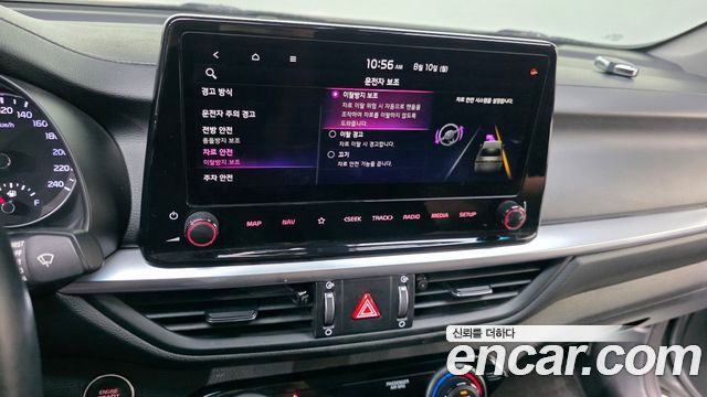 Kia K3 2023 — photo 22