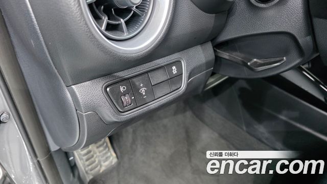Kia K3 2023 — photo 24