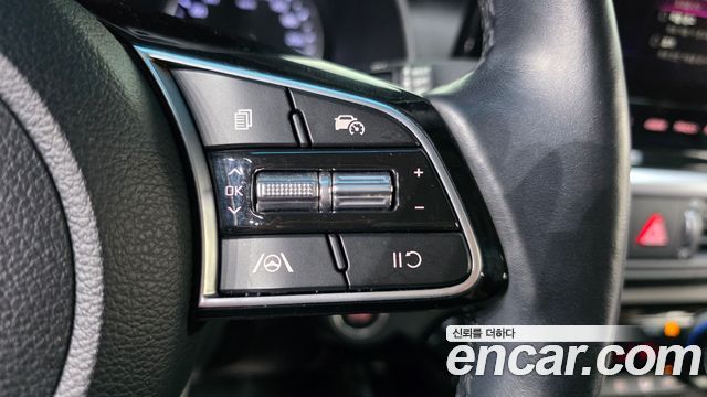 Kia K3 2023 — photo 25