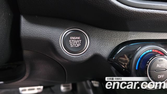 Kia K3 2023 — photo 29