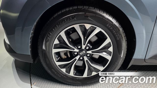 Kia Canival 2021 — photo 5