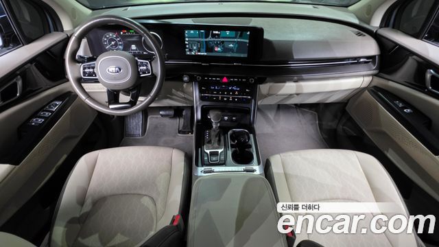 Kia Canival 2021 — photo 10