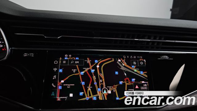 Audi Q7 2022 — photo 20