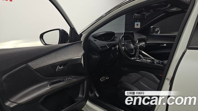 Peugeot 3008 2019 — photo 13