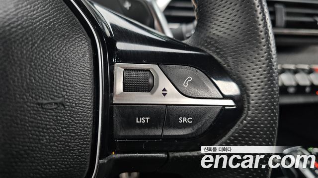 Peugeot 3008 2019 — photo 24