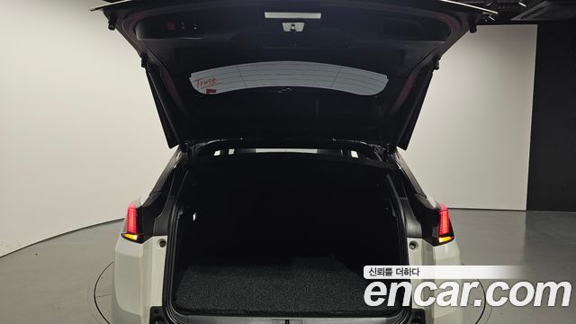 Peugeot 3008 2019 — photo 26