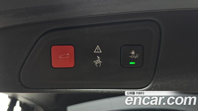 Peugeot 3008 2019 — photo 32