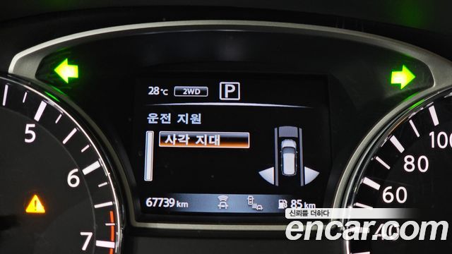 Nissan Pathfinder 2018 — photo 22