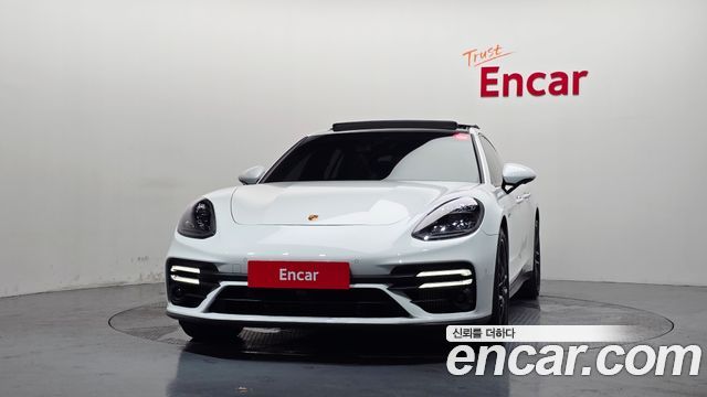 Porsche Panamera 2021 — photo 3