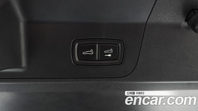 Porsche Panamera 2021 — photo 20
