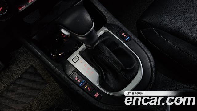 Kia K3 2021 — photo 12