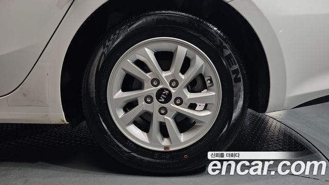 Kia K3 2021 — photo 7