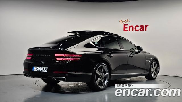 Genesis G80 2022 — photo 2