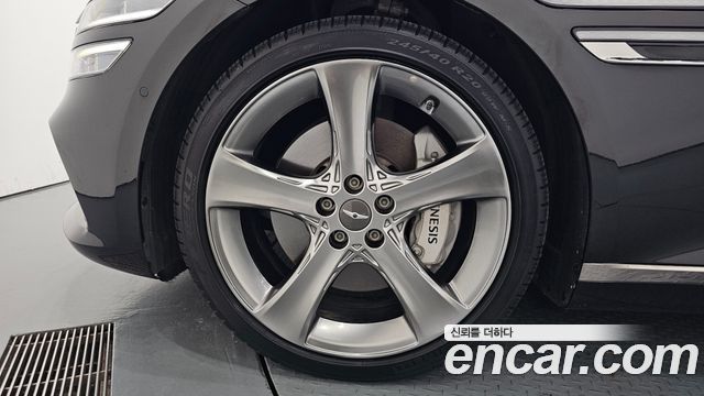 Genesis G80 2022 — photo 5