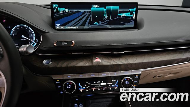 Genesis G80 2022 — photo 20