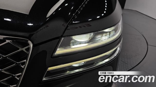 Genesis G80 2022 — photo 8