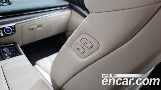 Genesis G80 2022 — photo 38
