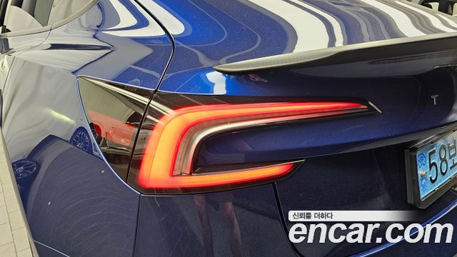 Tesla Model 3 2024 — photo 9