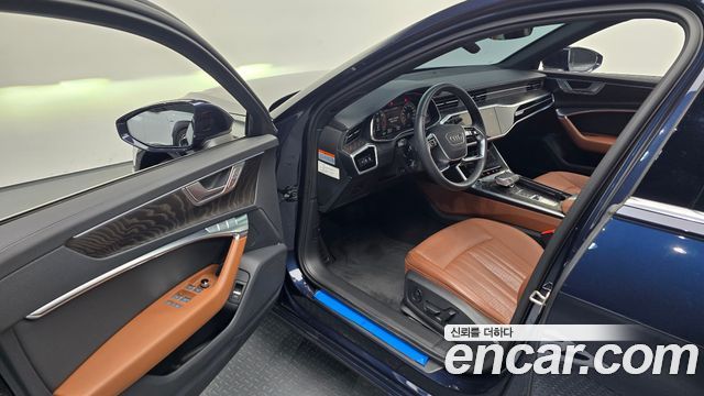 Audi A6 2023 — photo 11