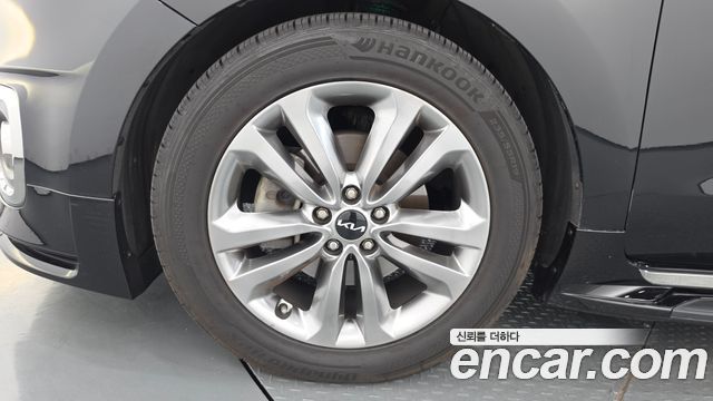 Kia Canival 2017 — photo 5