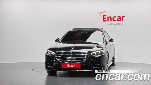 Mercedes-Benz S-Class 2023 — photo 3