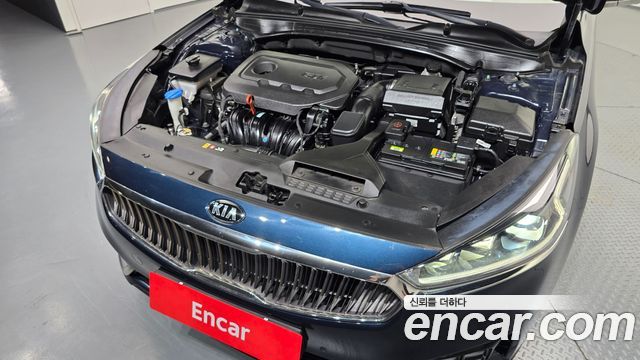 Kia K7 2018 — photo 6