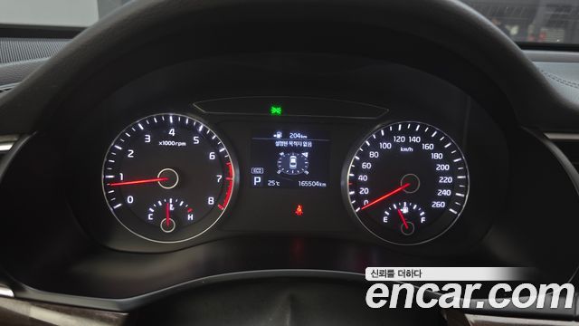 Kia K7 2018 — photo 8