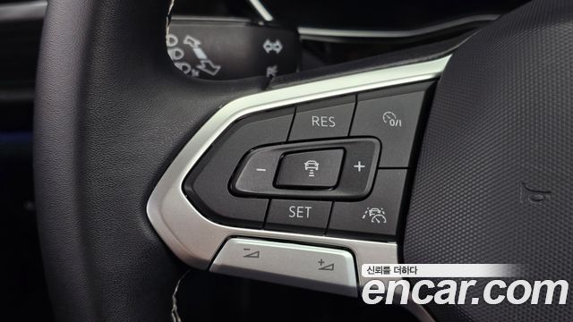 Volkswagen Jetta 2023 — photo 14