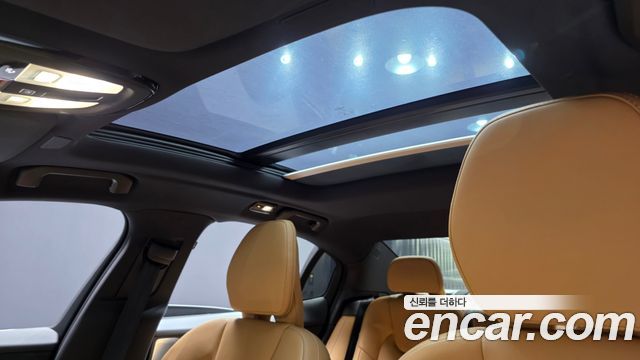 Volvo S60 2023 — photo 18