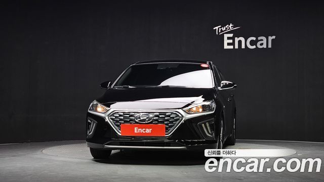 Hyundai Ioniq 2020 — photo 3