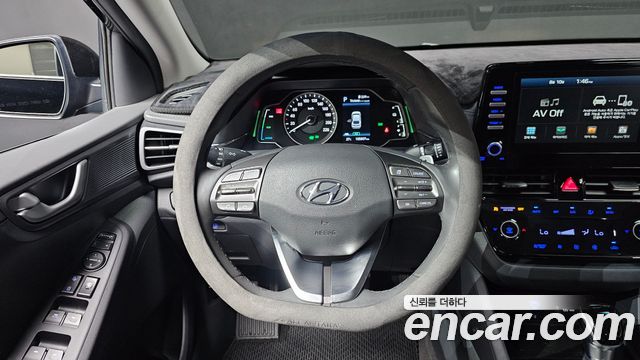 Hyundai Ioniq 2020 — photo 14