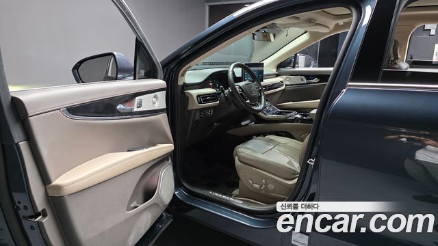 Lincoln Nautilus 2023 — photo 10