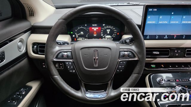 Lincoln Nautilus 2023 — photo 13