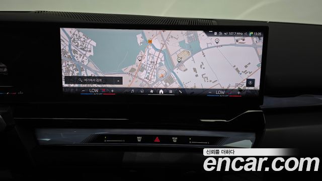 BMW 5-Series 2026 — photo 18
