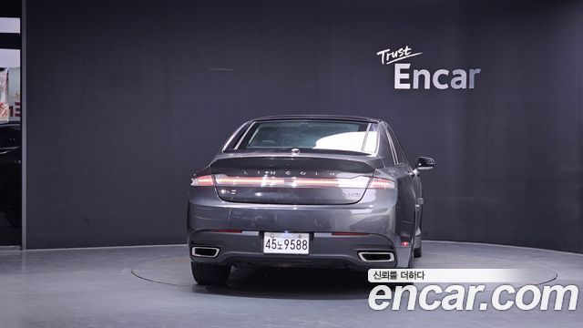 Lincoln MKZ 2016 — photo 4