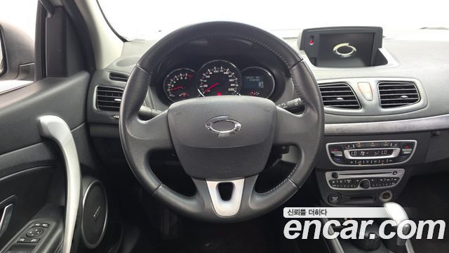 Renault Korea SM3 2010 — photo 13
