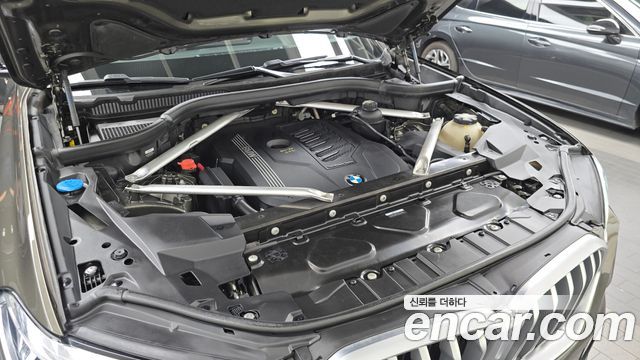 BMW X6 2021 — photo 6