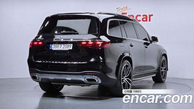 Mercedes-Benz GLS-Class 2024 — photo 2