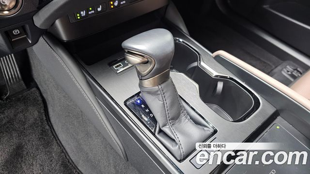 Lexus ES 2026 — photo 12