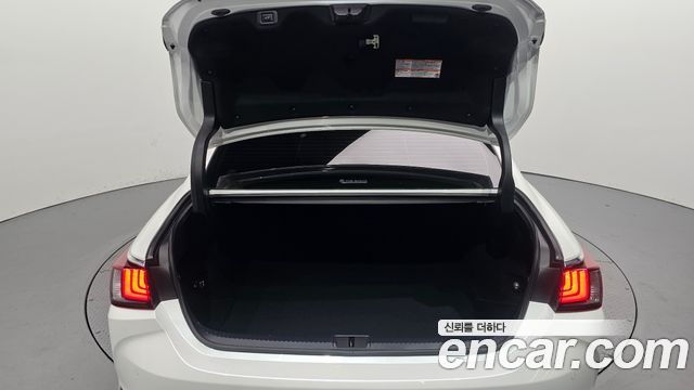 Lexus ES 2026 — photo 26
